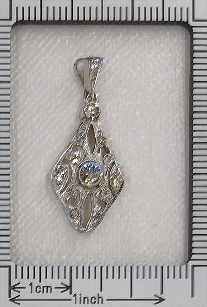 Art Deco Old Cut Diamond Pendant in 18ct White Gold
