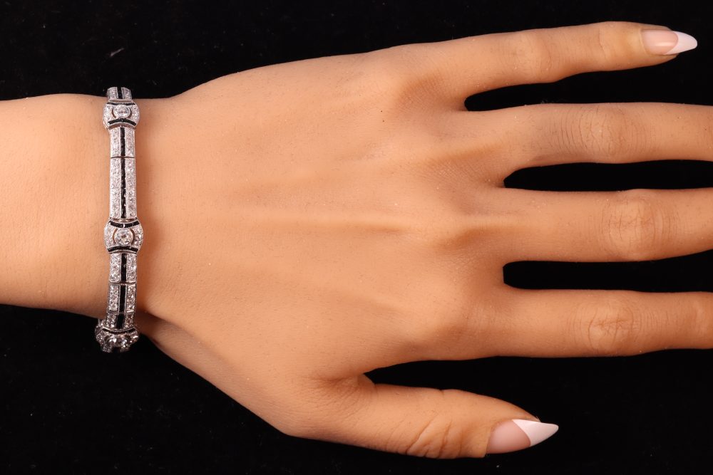 Art Deco Old Cut Diamond And Onyx Bracelet In Platinum