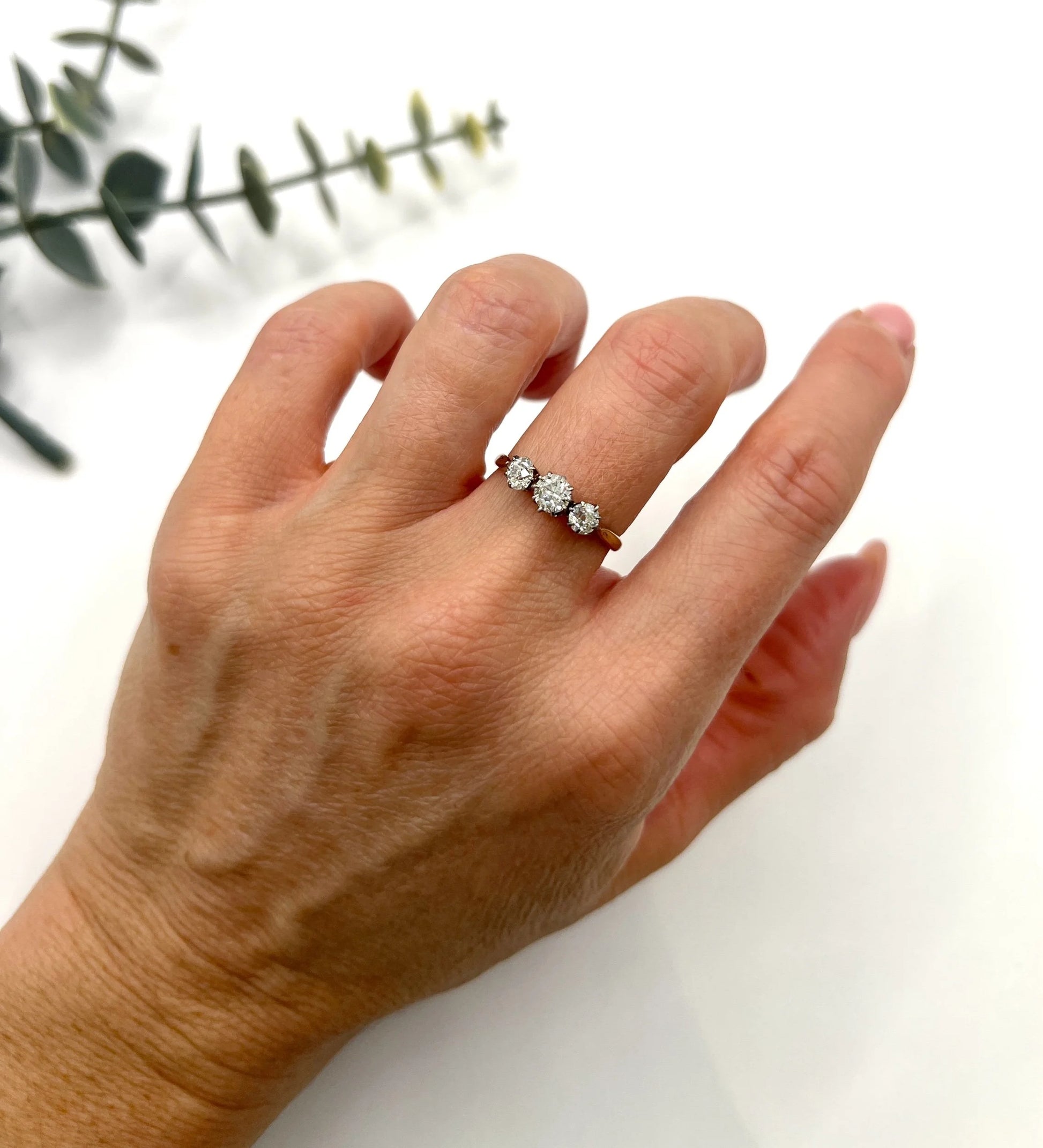 Antique 18 ct Yellow Gold, 1920's 0.85 Carat Diamond Three Stone Engagement Ring