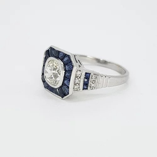 Art Deco Style Sapphire and Diamond Calibre Cluster Target Ring, 1.20 carats, in Platinum