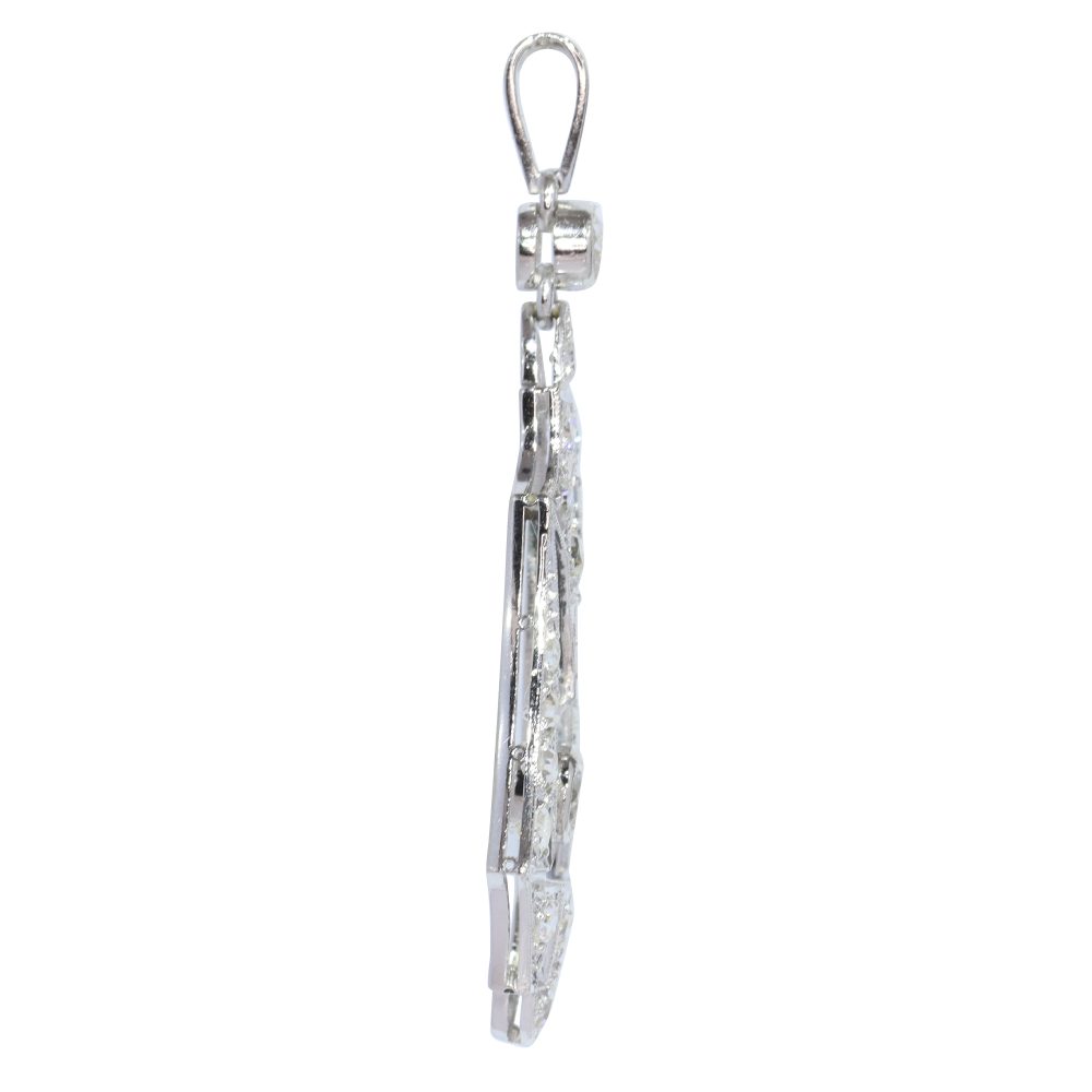 Art Deco Old Cut Diamond Pendant in Platinum