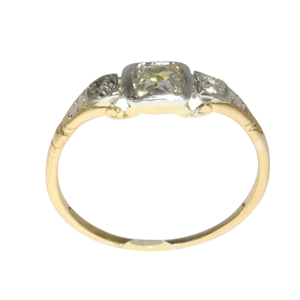Antique Renaissance Old Cut Diamond Ring In 18 Carat Yellow Gold