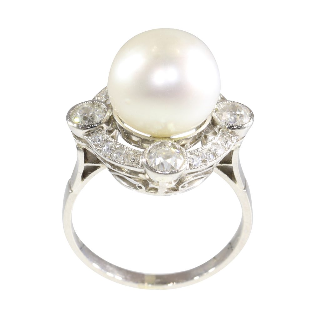 Art Deco Pearl And Old Cut Diamond Ring In Platinum
