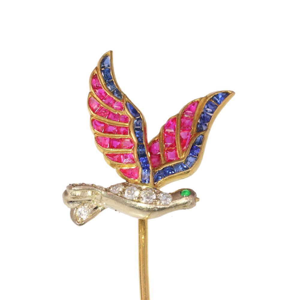 Vintage Tiepin Featuring A Flying Bird With Multicoloured Gemstones In Gold