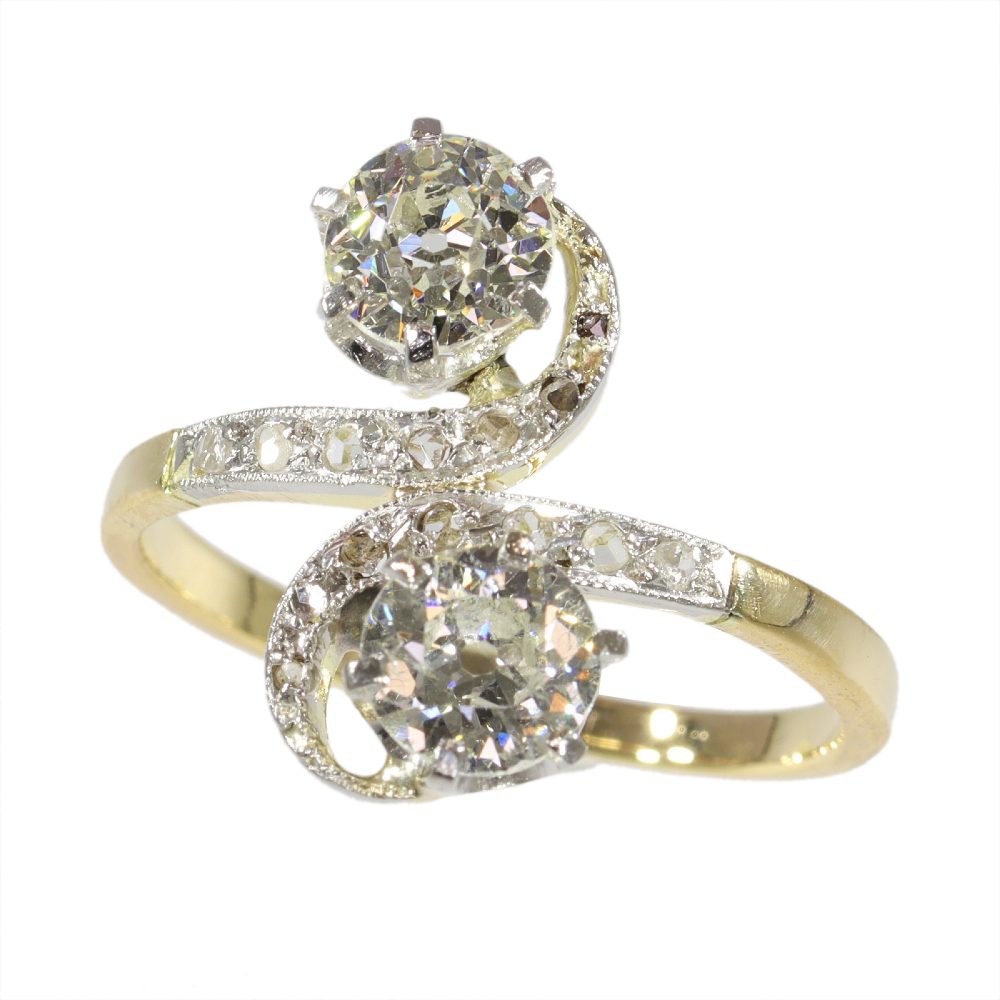 Antique Belle Epoque Toi et Moi Old Cut Diamond Ring In Yellow Gold and Platinum