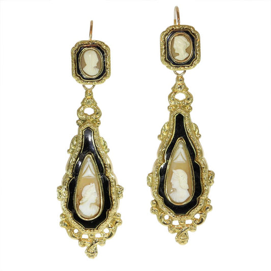 Victorian cameo earrings in yellow gold and black enamel.