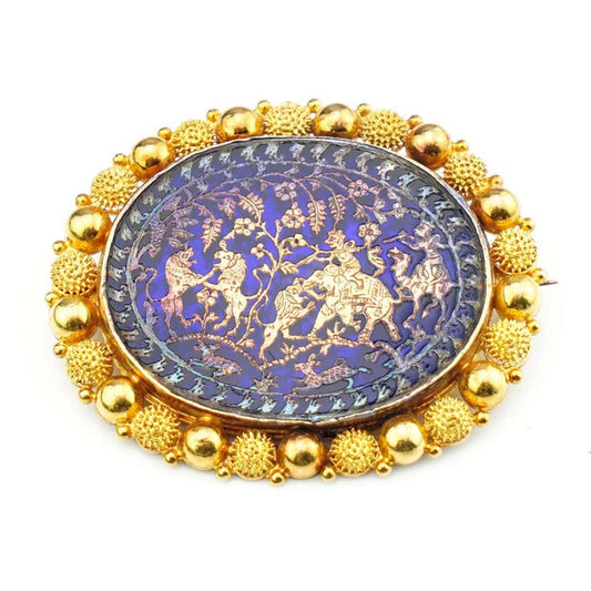 Antique Victorian Indian 22ct Gold Brooch with Hunting Scene
