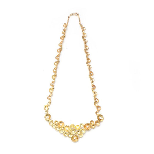 Vintage 18ct Yellow Gold Floral Necklace with Diamonds; comprised of circular hammered gold flowers set with 0.91cts brilliant-cut diamonds