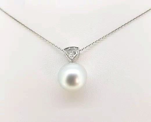 Southsea Pearl and Diamond Pendant, 0.70 carats, 18ct White Gold