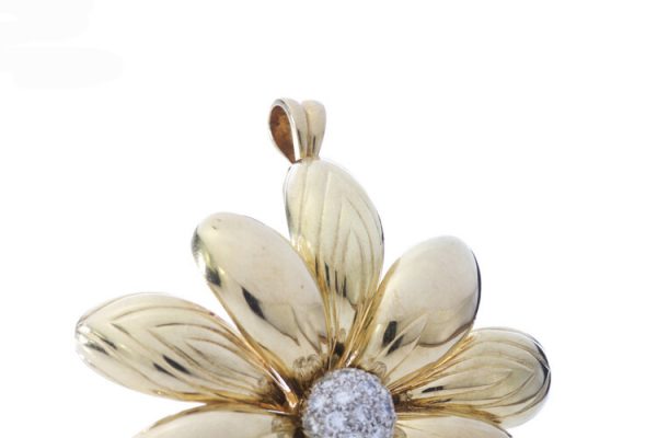 Vintage 1ct Diamond and 18ct Yellow Gold Flower Brooch Pendant; 18ct floral brooch come pendant set with brilliant cut diamonds, London 1995