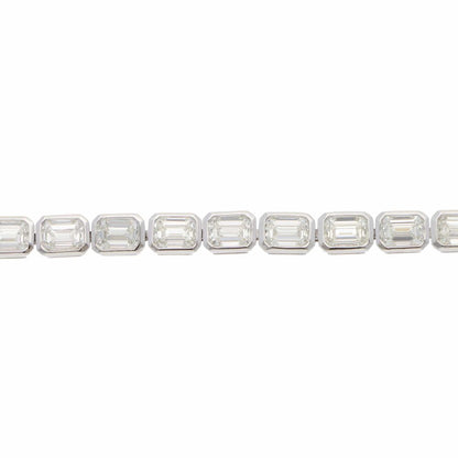 Contemporary Diamond Tennis Bracelet In 18 Carat White Gold