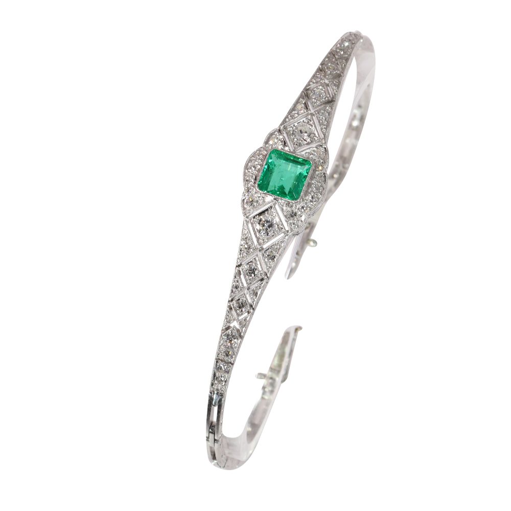 Art Deco Emerald and Diamond Bracelet in Platinum