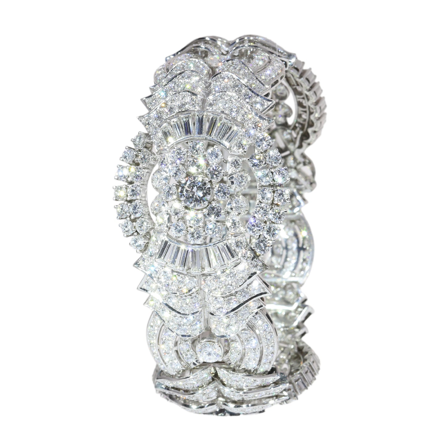 A fine diamond geometric bracelet in platinum