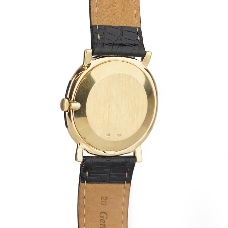 Vintage ladies IWC Schaffhausen 18ct Yellow Gold Watch with Black Face and Diamond and Onyx Bezel, Ref 2232671