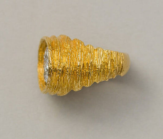 Contemporary Diamond Cluster and 18ct Yellow Gold Ribbed Textured Dress Ring