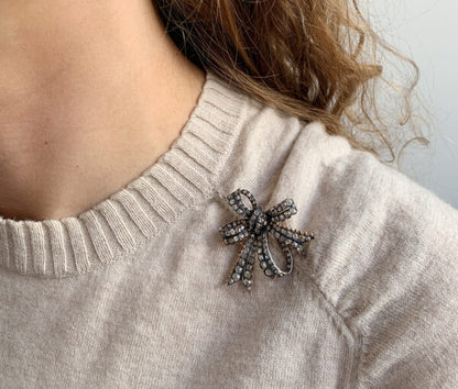 Antique Victorian Old Cut Diamond Double Bow Brooch, 3.40 carat total, in silver and gold, Circa 1880.