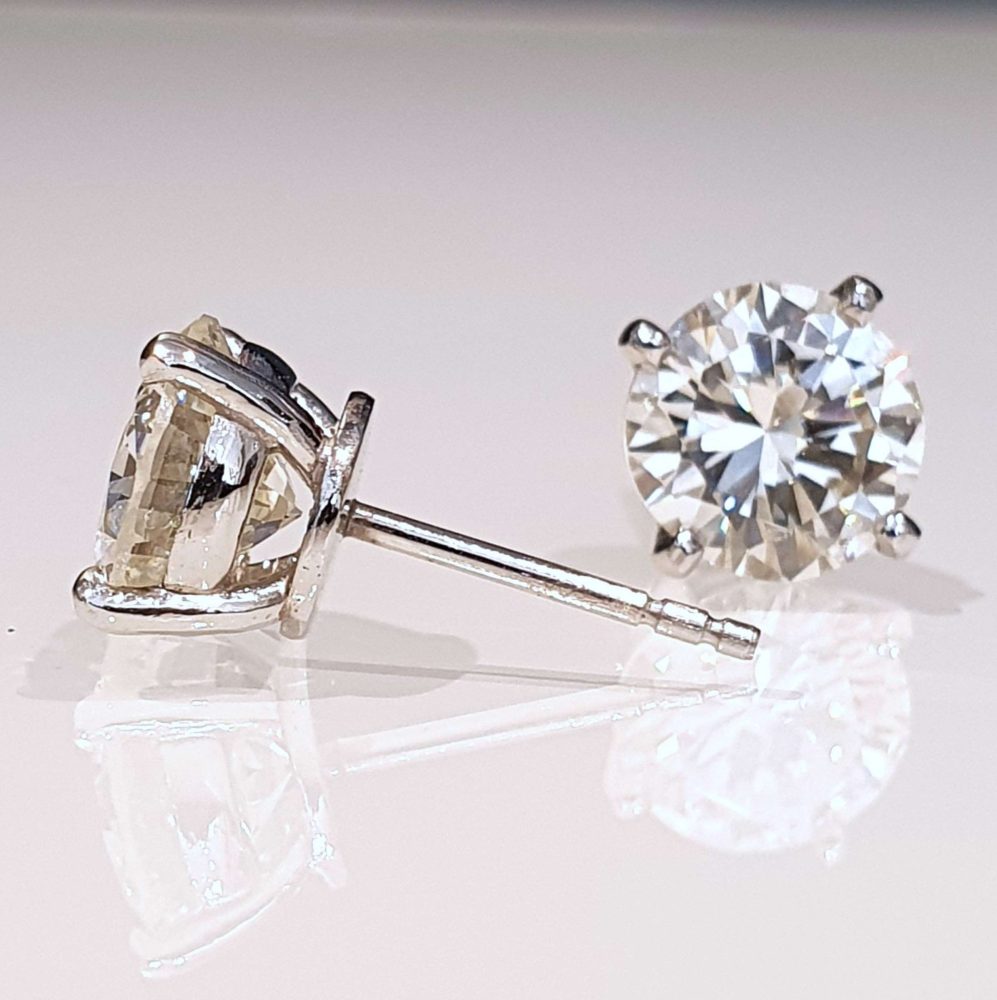 Vintage 3.77ct Single Stone Diamond Solitaire Stud Earrings in Platinum