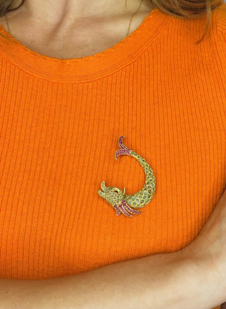 Vintage 5ct Cabochon Emerald Fish Brooch with Rubies