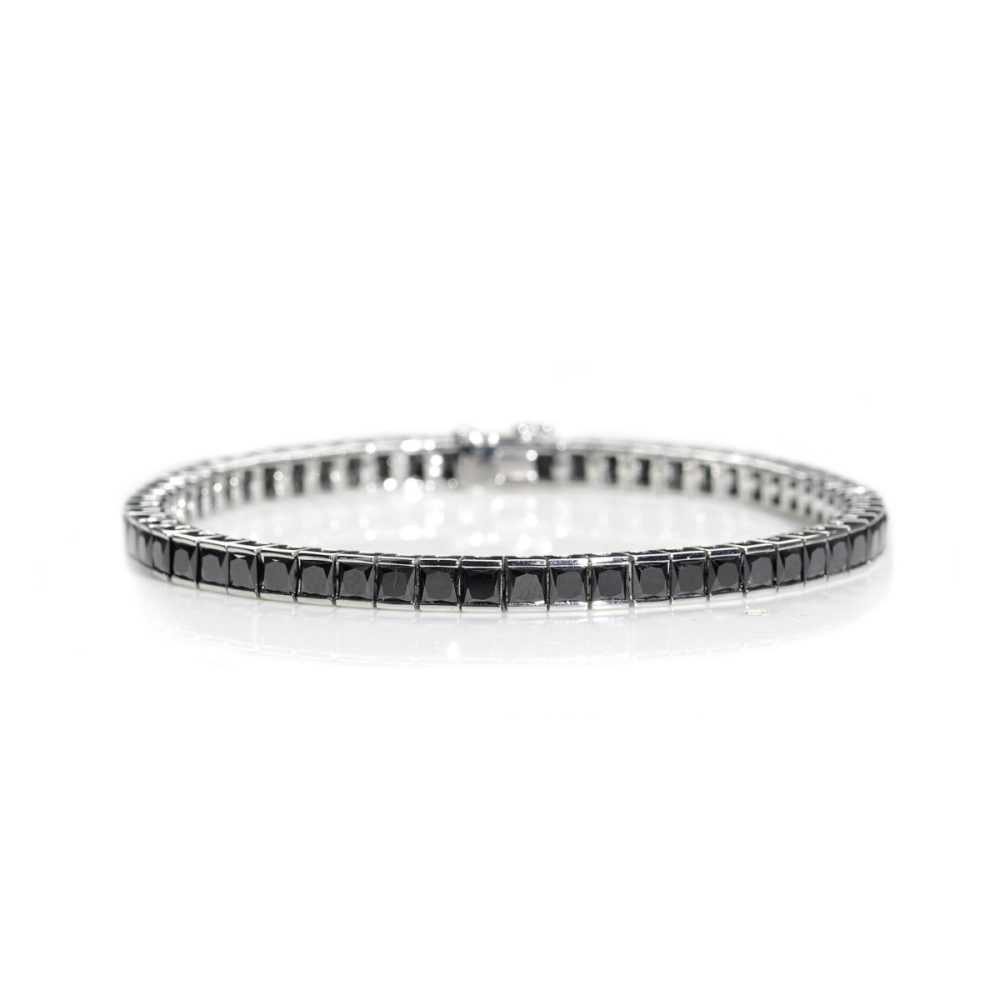 Black Diamond Set Line Bracelet