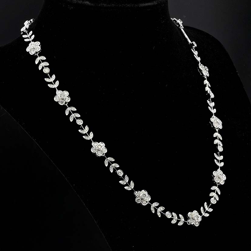 Vintage 6.5ct Diamond Flower Cluster Collar Necklace, G VVS