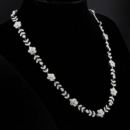 Vintage 6.5ct Diamond Flower Cluster Collar Necklace, G VVS