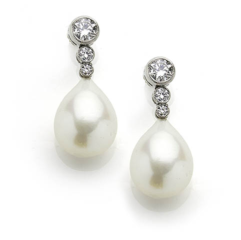 Diamond & Pearl Drop Earrings