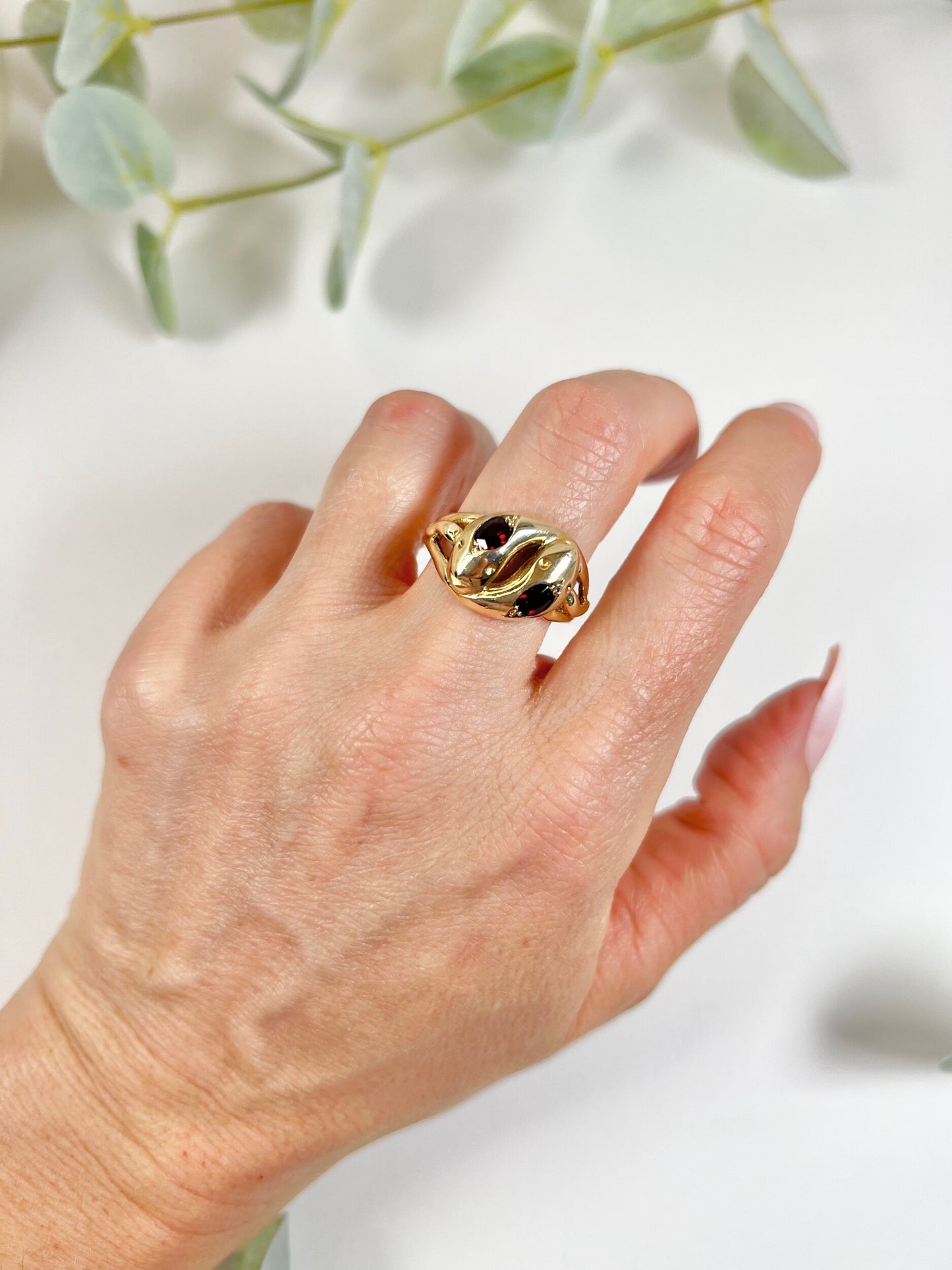 Vintage 9ct Yellow Gold 1960’s Double Headed Garnet Snake Ring