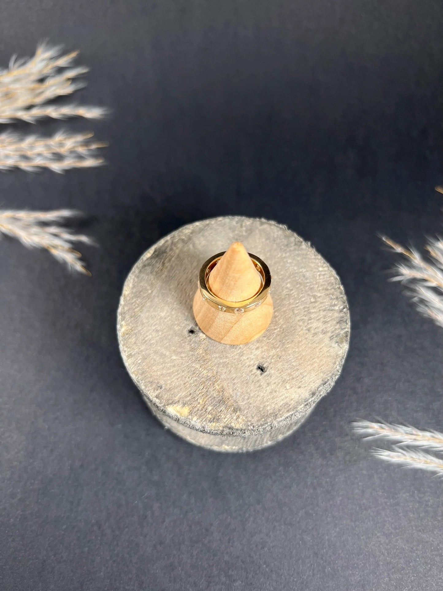 18 Carat Yellow Gold Cushion and Round Cut Diamond Band Ring, 1.20 Carats