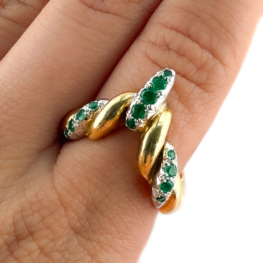 Kutchinsky 1975 Twisted V-Shaped Emerald Ring 18ct gold on hand