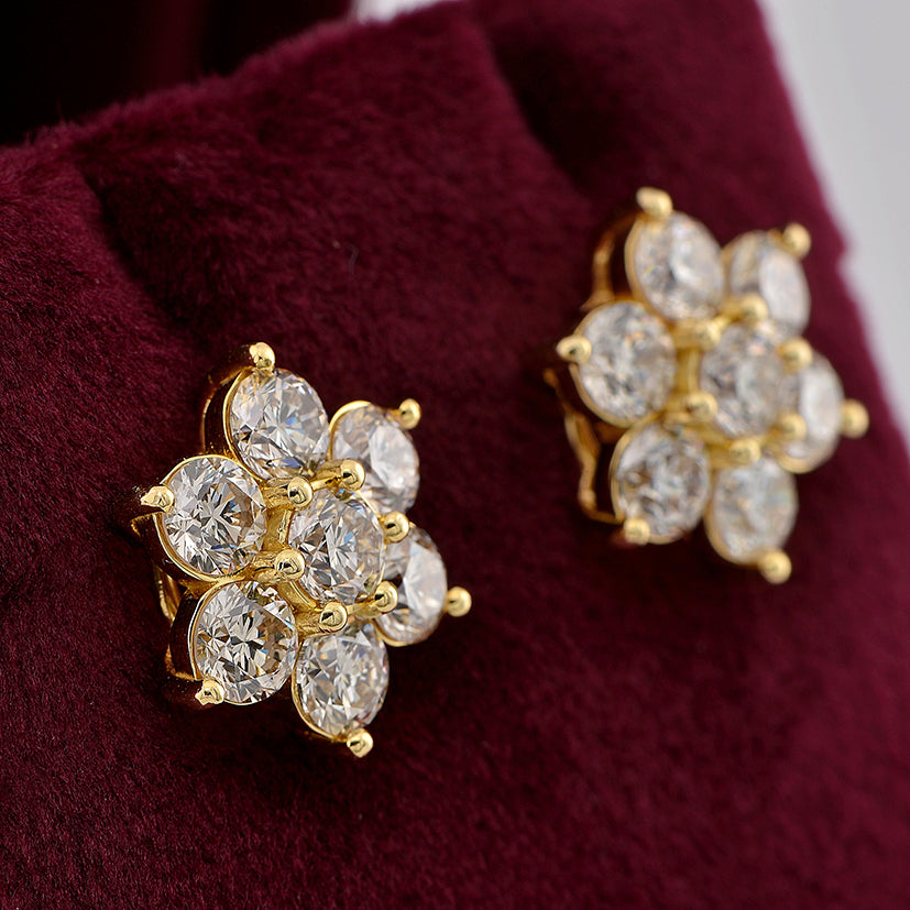 5.62ct Brilliant Cut Diamond Flower Cluster Earrings in 18ct Yellow Gold
