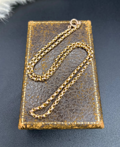 Antique 9 Carat Rose Gold 18.5 Inch Oval Faceted Belcher Link Chain, Circa 1900