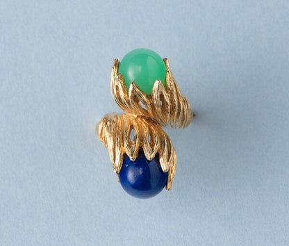 Vintage Calcedony, Lapis Lazuli and 18ct Gold Dress Ring, two textured leaves holding a lapis lazuli and green calcedony ball, Signed Georg Lauer, Circa 1960-1970.