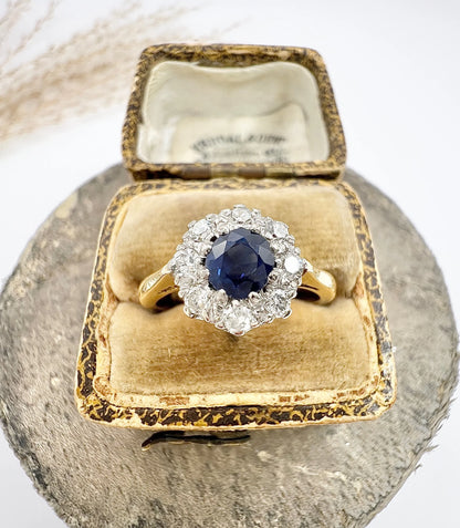 Vintage 18 ct Gold Stamped, 1960's Sapphire And Diamond Cluster Engagement Ring