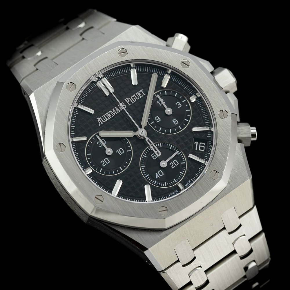 Audemars Piguet Royal Oak 50th Anniversary Self Winding Chronograph Watch, 26240ST.OO 1320ST.02 41mm stainless steel case with black “Grande Tapisserie” dial with original AP box and 7 year AP warranty card