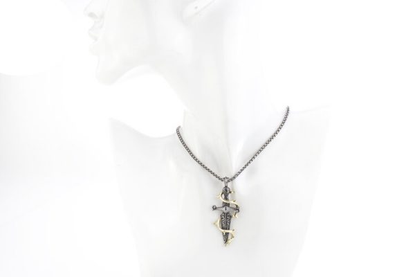 Stephen Webster 18ct Gold and Silver Dagger Necklace; striking necklace in the form of a dagger, 75cm in length. Made in 2000's.