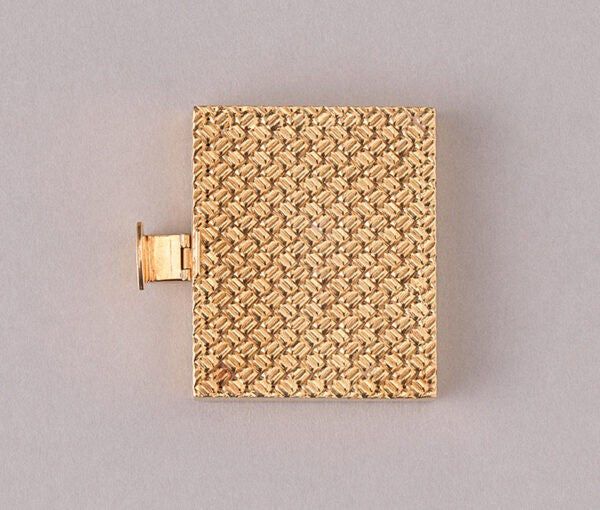 Van Cleef and Arpels Vintage 18ct Yellow Gold Photo Frame, geometric textured design. Signed and numbered