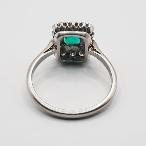 Vintage 0.56ct Colombian Emerald and Diamond Cluster Ring in Platinum