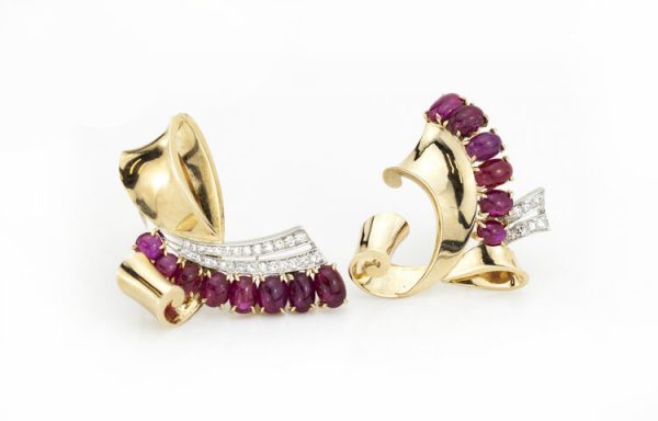 Vintage Trabert and Hoeffer Mauboussin Retro 9.00ct Ruby and Diamond Double Clip Brooch, in 14ct yellow gold, Signed, Circa 1940s