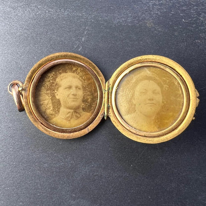 Vintage French 18ct Yellow Gold Mistletoe Locket Pendant