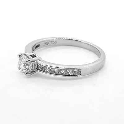 0.52ct Diamond Solitaire Engagement Ring with Princess Cut Diamond Shoulders