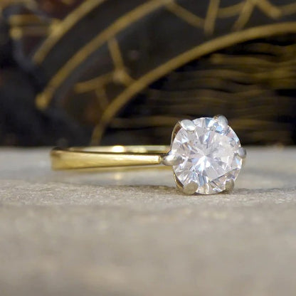 Vintage 1.15ct Diamond Solitaire Engagement Ring in 18ct Yellow Gold
