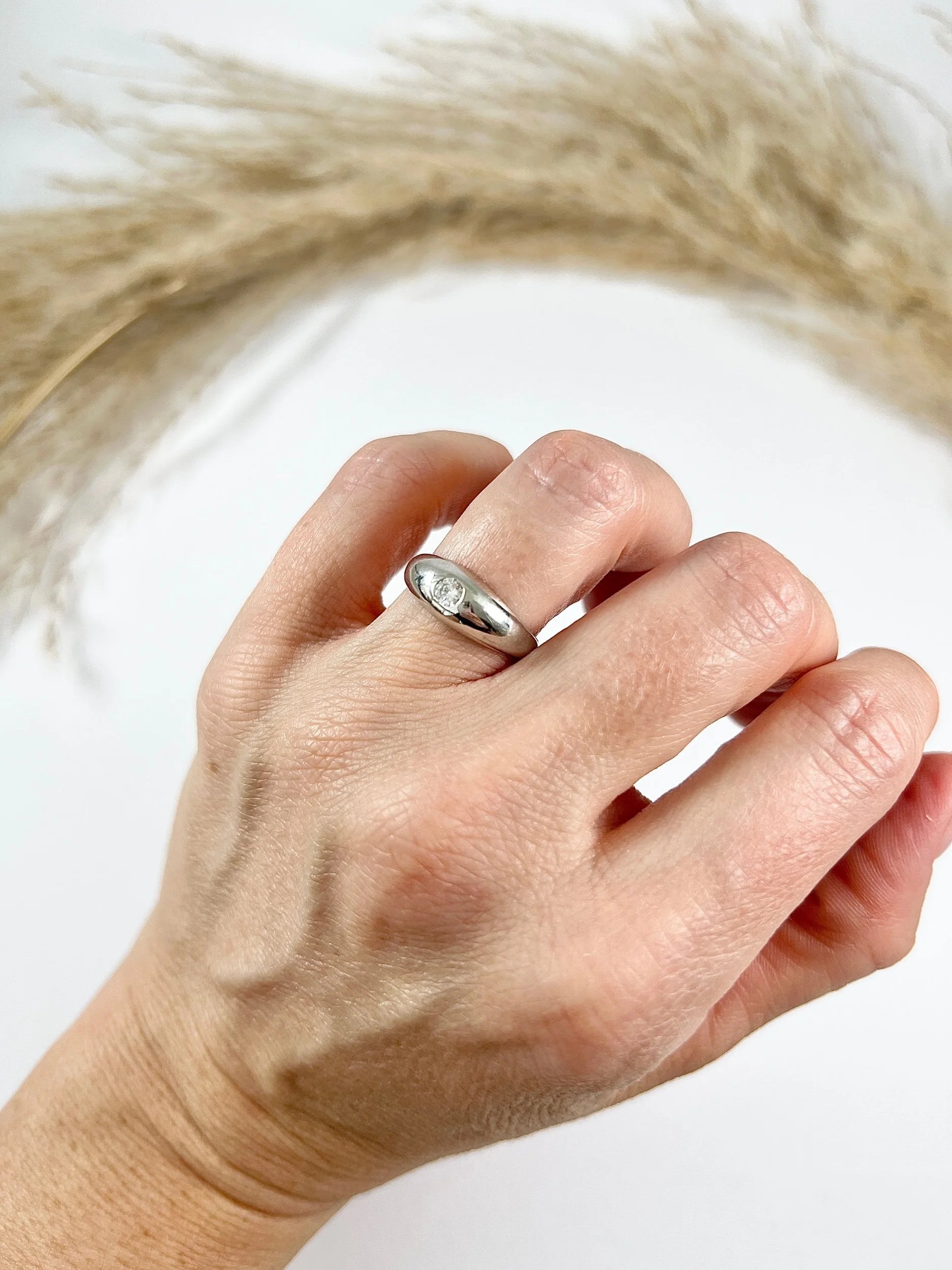 Antique 18ct White Gold, 1920s French Stamped, Dome Shaped Diamond Band Ring
