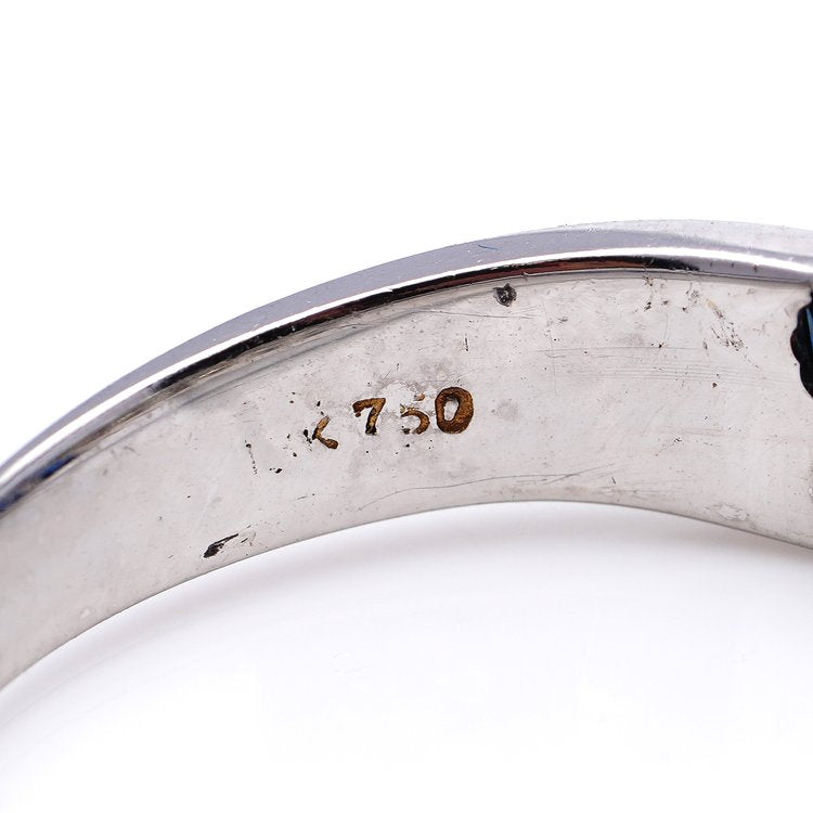 Vintage Princess Cut Diamond and Sapphire Ring in 18ct White gold