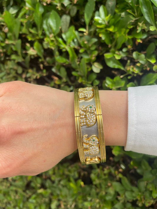 Vintage 18ct Gold Bangle Bracelet with Diamond Set Elephants
