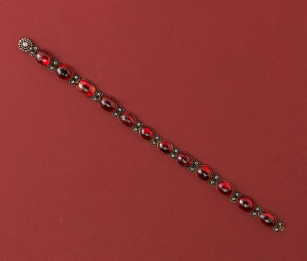 Antique Georgian Garnet and Diamond Collier de Chein Collar Necklace