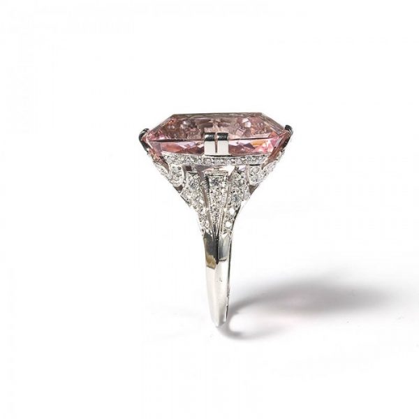 Pink Kunzite, Diamond and Platinum Dress Ring, 16.50 carats