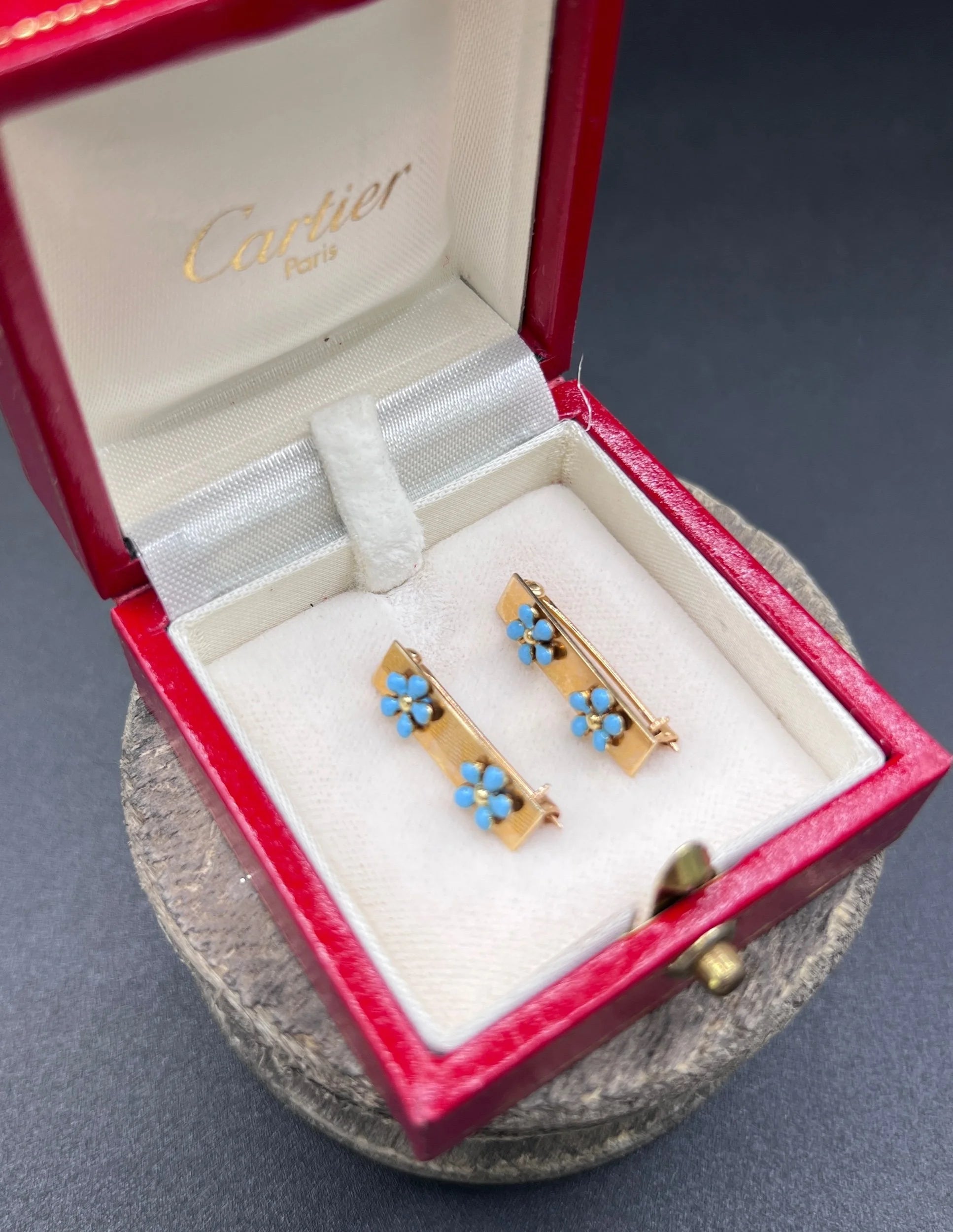 Antique 14 ct Gold, 1920's Cartier Turquoise Enamel Forget Me Not Collar Pins