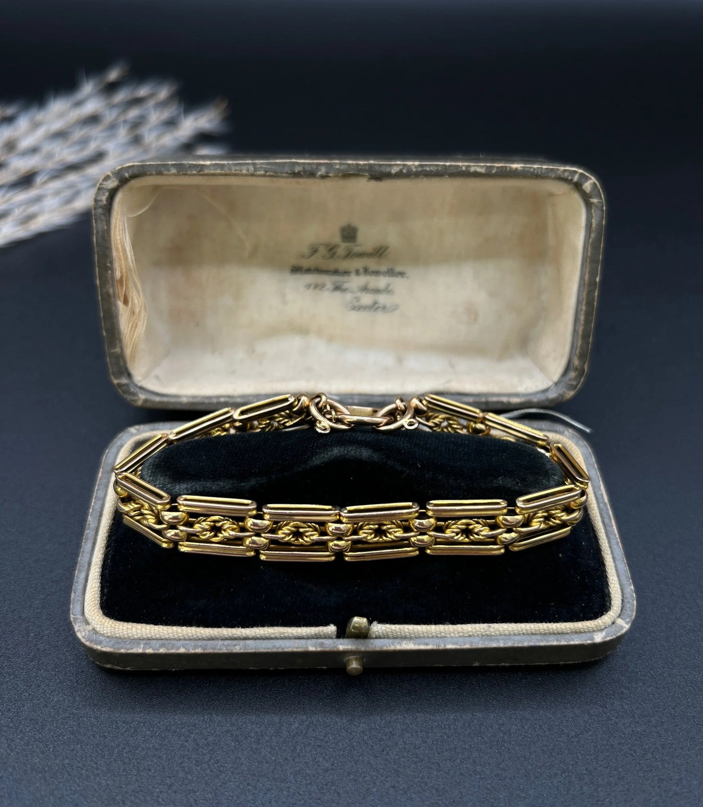 Edwardian Antique 15ct Gold Gate Bracelet with Lovers Knot Heart Padlock