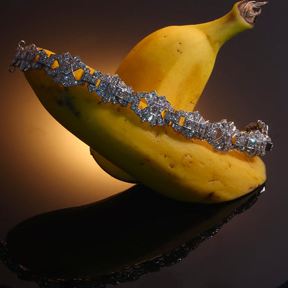 Art Deco Style 1950s Vintage 12.24cts Diamond Bracelet in Platinum