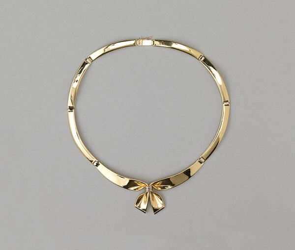Vintage French 18ct Gold Bow Collar Necklace; half-rounded yellow gold links alternated with small white gold links, central yellow gold ribbon held by three white gold bands like a bow